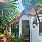 E-Outfitting Boutique Chiang Mai